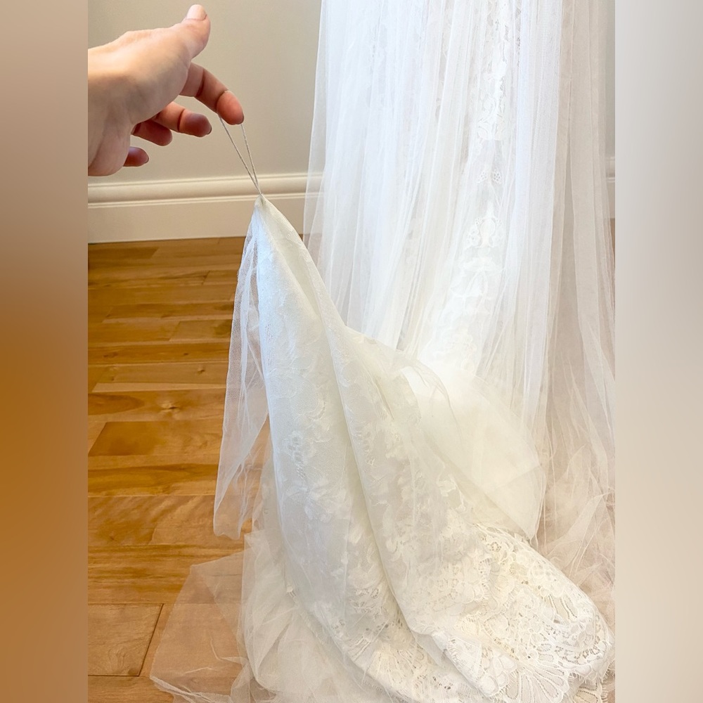 Essence of Australia Lace Chiffon Wedding Dress - Picture 13 of 16